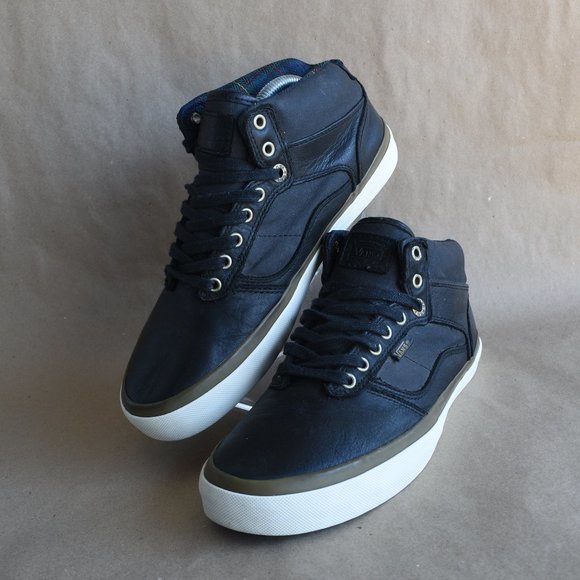 vans leather mid top